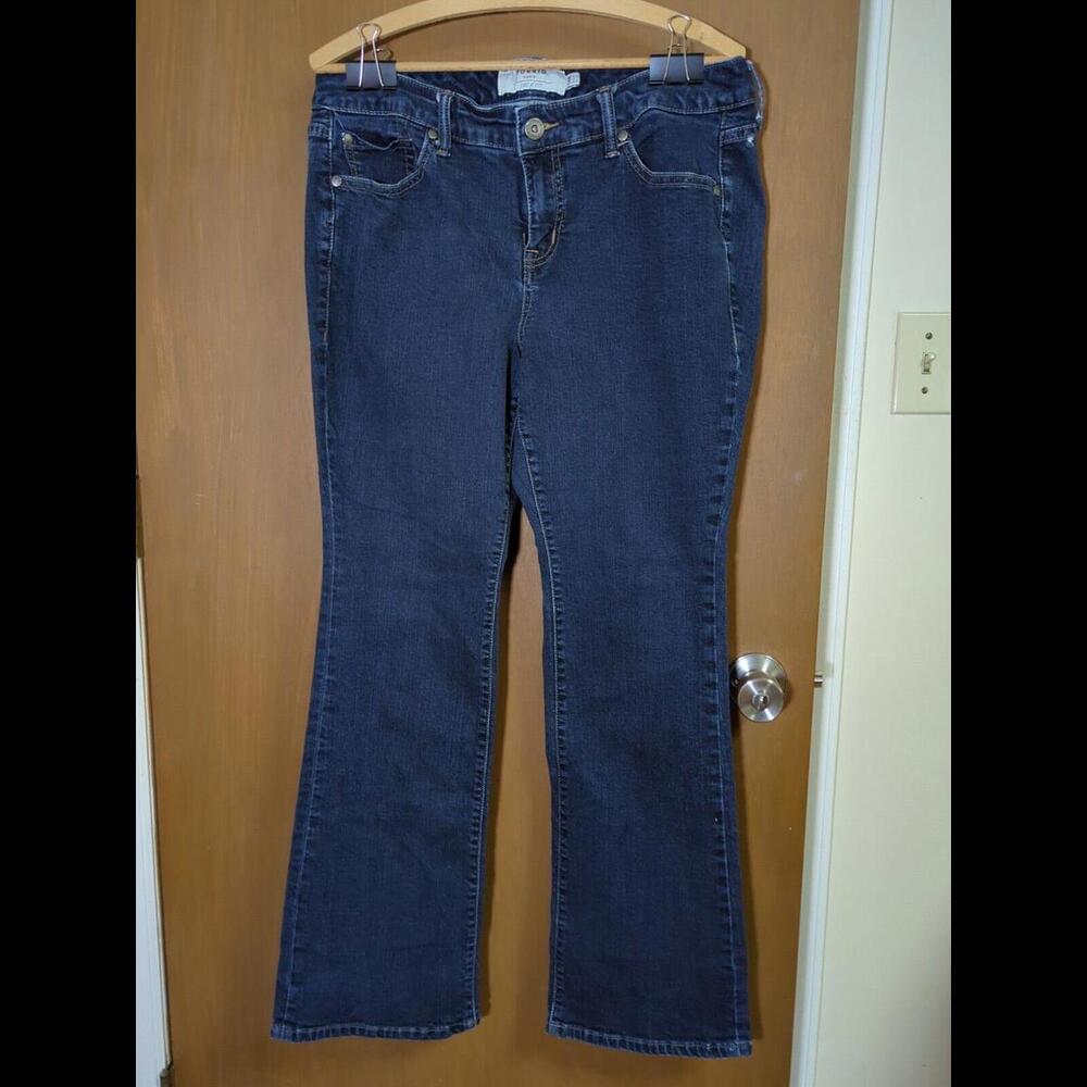 Torrid Jeans Women's Straight Fit Size 14r  Boot Cut Casual Classic Jean